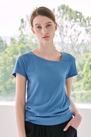 Unbalance Neck T-Shirt - Blue