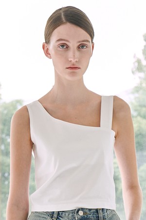 Unbalanced Top - White