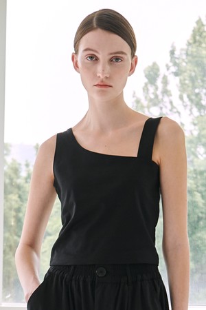 Unbalanced Top - Black