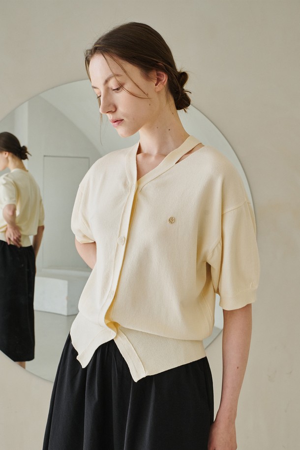 NOUVE - 가디건 - V Neck Cut Out Half Sleeve Cardigan - Light Yellow