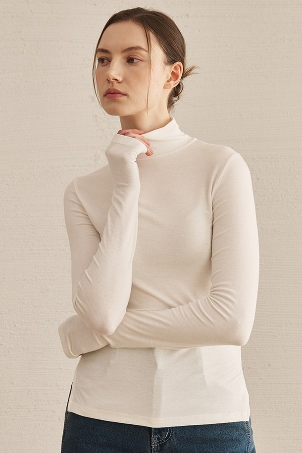 NOUVE - 긴소매 티셔츠 - Turtleneck Warmer T-Shirts - Ivory