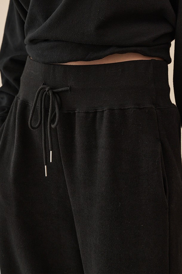 NOUVE - 롱/미디팬츠 - Wide Banding Sweat Pants - Black