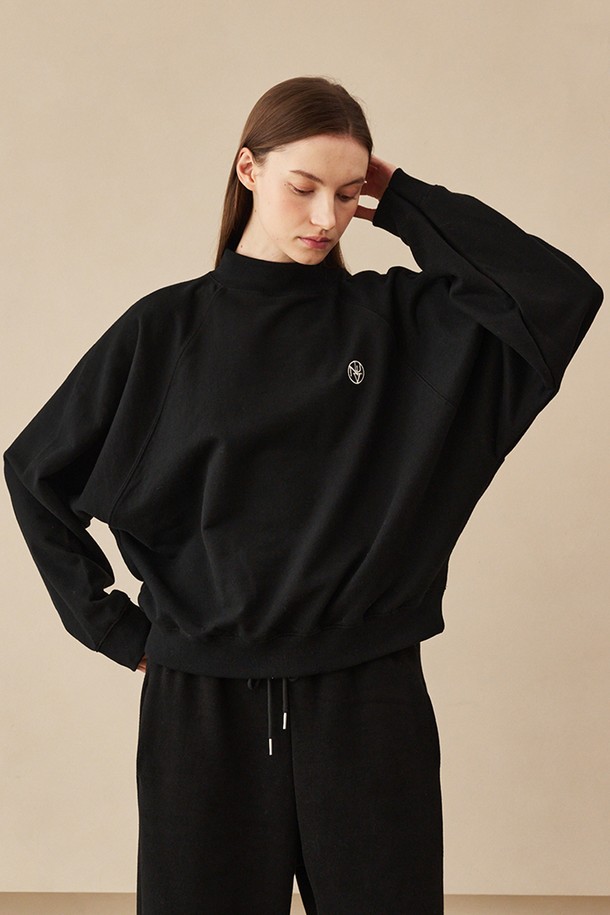 NOUVE - 긴소매 티셔츠 - Half Neck Over Fit Sweatshirts - Black