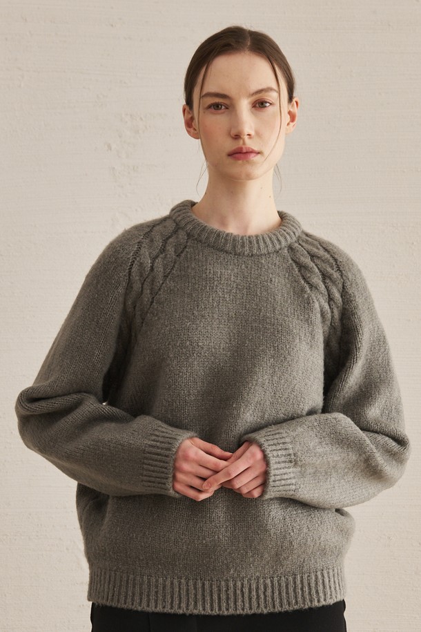 NOUVE - 스웨터 - Round Neck Wool Knit -M. Gray