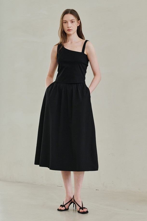 NOUVE - 롱스커트 - Flare Shirring Skirt - Black