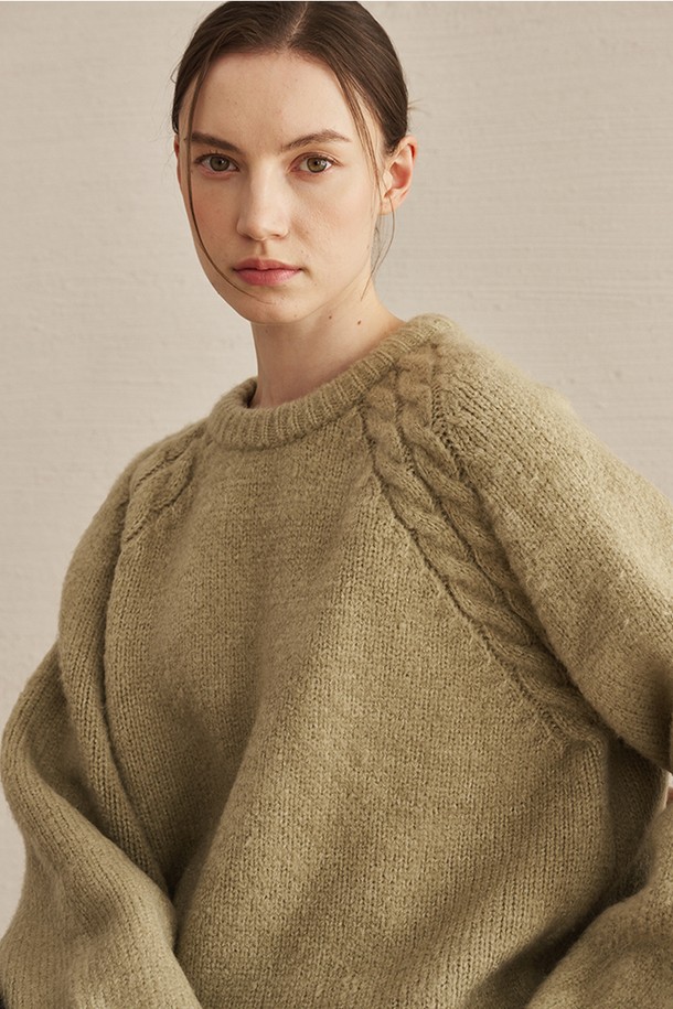 NOUVE - 스웨터 - Round Neck Wool Knit - Olive