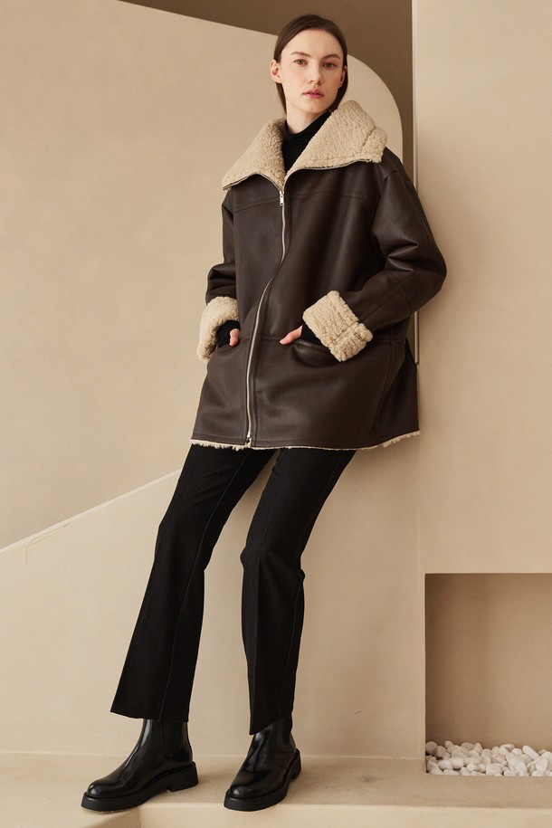 NOUVE - 코트 - Leather Mustang Coat - Brown