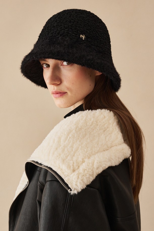 NOUVE - 모자 - Boucle Fur Bucket Hat - Black