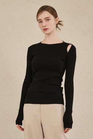 Cut Out Long Sleeve T-Shirts - Black