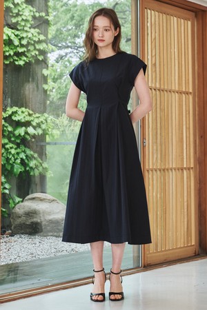 캡슬리브 플레어 드레스 - 네이비 / Cap Sleeve  Flare Dress - Navy