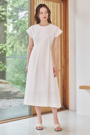캡슬리브 플레어 드레스 - 화이트 / Cap Sleeve  Flare Dress - White