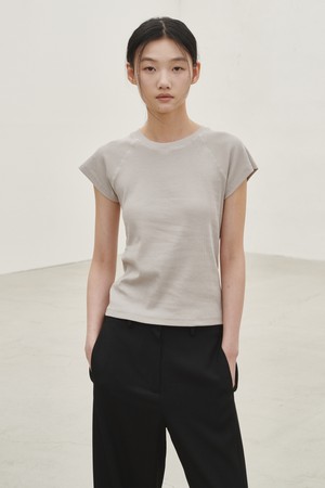 레글런 라운드 티셔츠 - 베이지 / Raglan Round T-Shirt - Beige