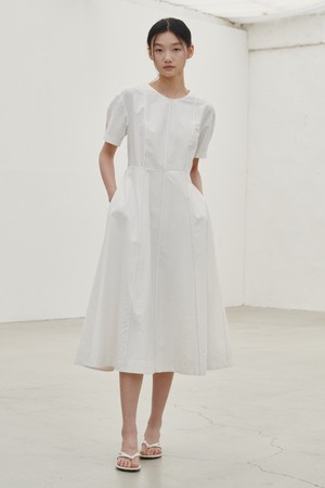 스티치 플레어 드레스 - 화이트  / Stitch Flare Dress - White