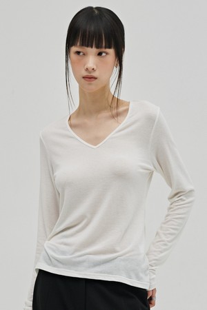 브이넥 울 티셔츠 - 화이트 / V-Neck Wool T-Shirt - White