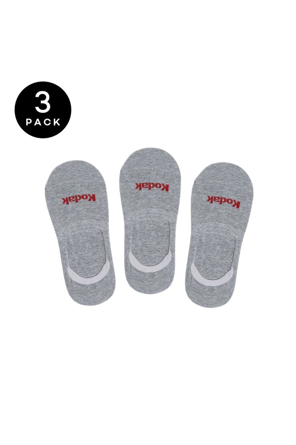 노쇼 삭스 3PC 그레이는 캐주얼, 미니멀, 클래식 스타일을 좋아하는 분들을 위한 필수템입니다. 동네 마실룩이나 집콕룩에 편안하게 매치할 수 있으며, 사계절 내내 활용 가능한 실용적인 아이템입니다. 면, 폴리에스터, 폴리우레탄 혼방 소재로 제작되어 부드러운 매끈한 촉감을 선사하며, 노쇼 스타일로 벗겨짐 방지 기능까지 갖췄습니다. 30수 코마사 면을 사용하여 착용감이 우수하며, Y자 절개와 실리콘 디자인으로 활동성을 높였습니다. 그레이, 블랙, 화이트의 세 가지 컬러로 구성되어 어떤 옷에도 쉽게 코디할 수 있습니다.
