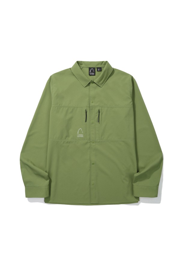 W) 루센(LUTSEN) 윈드쉘 셔츠 재킷 GREEN은 가볍고 얇은 두께의 폴리에스터 윈드쉘 셔츠 재킷입니다. 리사이클 폴리에스터 75%와 TEIJIN PASMOT 소재를 사용하여 제작되었으며, 쉐도우 립 조직으로 내구성을 높였습니다. 가슴 지퍼 포켓 디테일과 인체공학적 패턴으로 활동성을 더했으며, 경량, 신축성, 방풍 기능을 갖춰 하이킹, 일상, 산책, 여행 등 다양한 TPO에 활용 가능합니다. 미니멀, 캐주얼, 고프코어 스타일을 즐기는 분들께 추천합니다.
