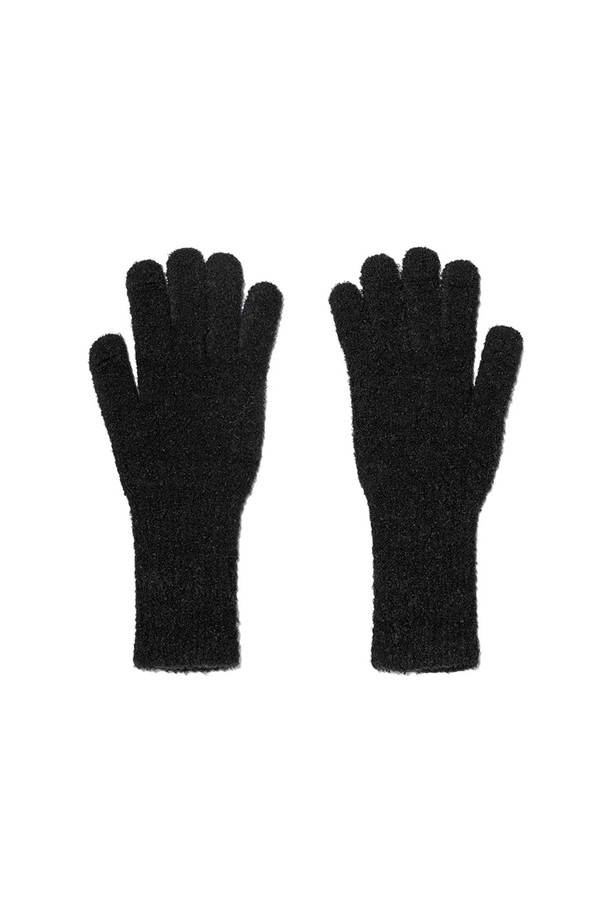 폰터치 손가락 장갑 BLACK은 부드러운 촉감과 베이직한 스타일의 겨울용 장갑입니다. 아크릴, 나일론, 모, 폴리에스터, 폴리우레탄 등 다양한 소재로 제작되어 보온성을 높였습니다. 핑거 터치 기능으로 스마트폰 사용이 용이하며, 부클 원사 텍스처가 특징입니다. 남녀 공용으로 착용 가능하며, 겨울 데일리룩이나 산책룩에 미니멀, 캐주얼, 클래식 스타일로 매치하기 좋습니다. 무지 디자인의 블랙 컬러로 어떤 옷에도 잘 어울립니다.
