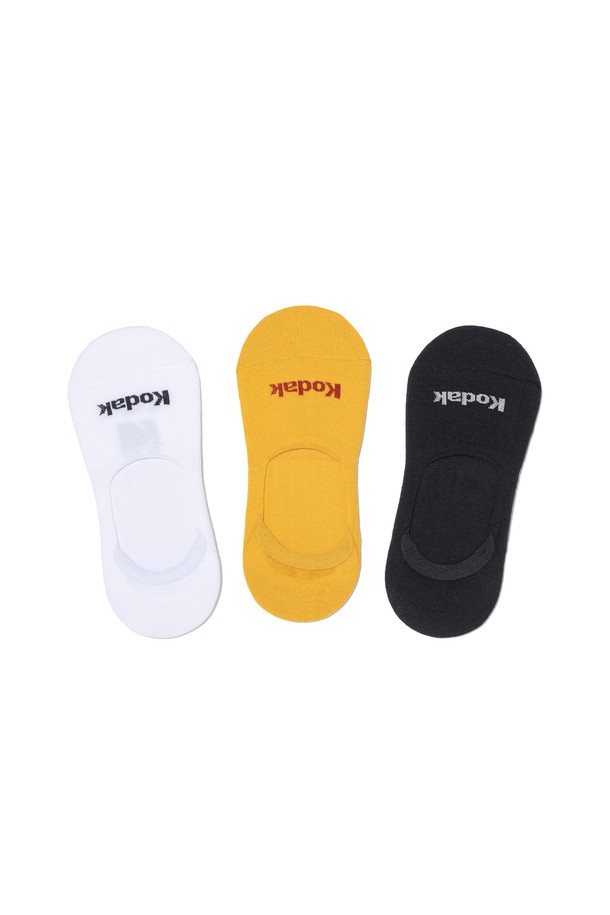 노쇼 삭스 3PC MULTI (3개입)는 편안함과 스타일을 모두 갖춘 필수 패션 아이템입니다. 부드러운 면 혼방 소재와 뒷꿈치 Y자 절개, 실리콘 처리로 편안한 착용감과 벗겨짐 방지 기능을 제공합니다. 아이보리, 옐로우, 블랙 3가지 색상으로 구성되어 있으며, 캐주얼, 미니멀 스타일의 의상에 매치하기 좋습니다. 일상생활은 물론, 집콕룩, 동네 마실룩에도 활용할 수 있는 실용적인 노쇼 삭스입니다. 30수 코마사 면을 사용하여 부드러운 촉감을 선사합니다.
