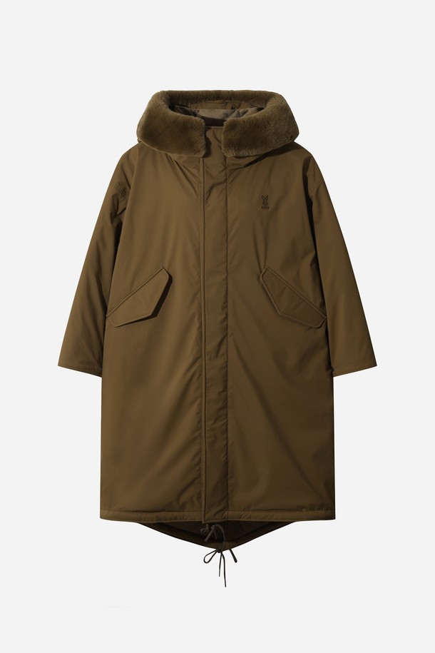 여성용 '가마보코 쉘터' 구스 다운 재킷(라이트브라운)입니다. 부드러운 촉감의 구스 다운 소재로 제작되어 뛰어난 보온성을 제공하며, 겨울철 추위로부터 당신을 따뜻하게 보호해 줍니다. 넉넉한 레귤러 핏과 긴 소매 기장으로 편안한 착용감을 선사하며, 캐주얼한 스타일을 연출하기 좋습니다. 후드와 포켓 디테일이 실용성을 더해주며, 집업 스타일로 간편하게 착용할 수 있습니다. 일상 및 아웃도어 활동 모두에 적합하며, 방수 기능까지 갖춰 활용도가 높습니다.
