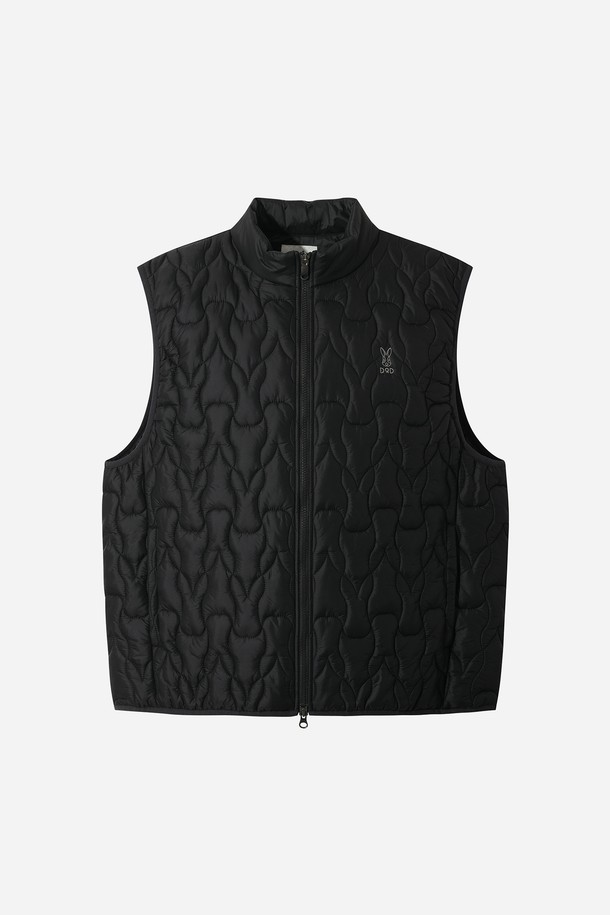 유니) 우사기 래빗 패딩 베스트(BLACK)는 캐주얼하고 미니멀한 스타일을 연출하기 좋은 아이템입니다. 퀄팅 처리된 블랙 컬러의 나일론 소재로 제작되어 가을과 겨울에 따뜻하게 착용할 수 있습니다. 크롭 기장의 레귤러핏으로 다양한 상의와 레이어드하기 좋으며, 집업 여밈으로 편안하게 입고 벗을 수 있습니다. 귀여운 토끼 캐릭터 디자인이 돋보이는 민소매 패딩 베스트로, 데일리룩에 포인트를 더해보세요. 부드러운 촉감과 두꺼운 두께감으로 보온성을 높였습니다.
