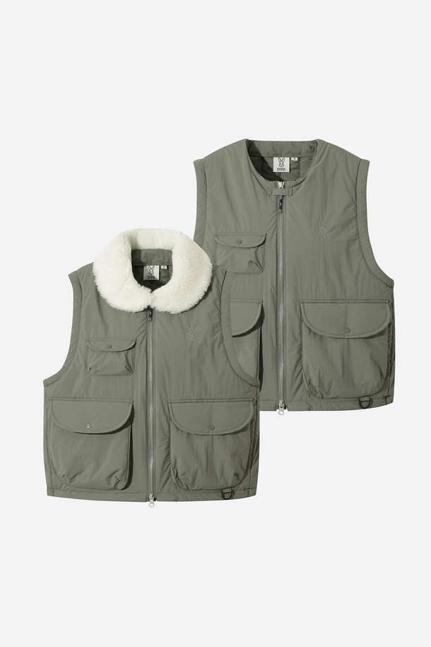 여성) 에어로겔 패딩 베스트(L.CHARCOAL GREY)는 겨울철 보온성을 책임지는 캐주얼 스타일의 패딩 베스트입니다. 
차콜 그레이 컬러의 무지 디자인으로 어떤 룩에도 쉽게 매치할 수 있으며, 일상과 아웃도어 활동 모두에 적합합니다. 
HEATLOCK AERO AEROGEL 기술을 적용하여 뛰어난 단열 및 경량성을 자랑하며, 부드러운 촉감의 안감과 두꺼운 두께감으로 따뜻함을 더했습니다. 
플리스 탈부착이 가능하며, 아웃포켓 디자인으로 실용성을 높였고, 스커트와 셋업하여 다양한 스타일을 연출할 수 있습니다. 
캠핑룩, 미니멀, 클래식 스타일을 즐겨 입는 여성분들께 추천합니다.
