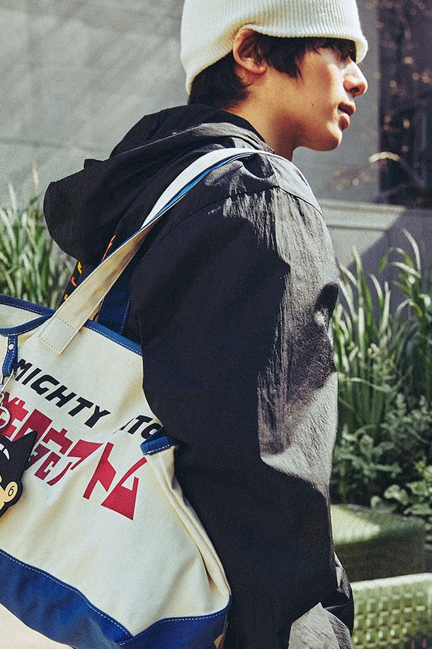 상품 슬라이드 이미지 1