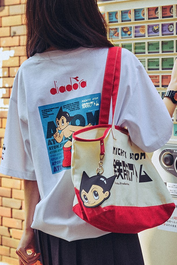 상품 슬라이드 이미지 1