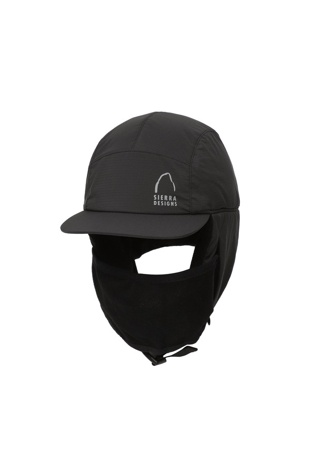 마리(MARIE) 경량 인슐레이션 트루퍼 햇 BLACK는 뛰어난 보온성과 방풍 기능을 갖춘 겨울철 필수 아이템입니다. 초경량 고신축 도레이 에어타스틱 원단과 나일론 30D 원단을 사용하여 가볍고 편안한 착용감을 제공하며, 플리스 소재의 마스크를 내장하여 더욱 따뜻하게 착용할 수 있습니다. 2-WAY 마스크 디자인과 히든 포켓을 더해 실용성을 높였으며, 블랙 무지 디자인으로 다양한 겨울 데일리룩, 등산룩, 캠핑룩 등 어떤 스타일에도 쉽게 매치할 수 있습니다. 모자 깊이 16.5cm, 챙 넓이 5.5cm로, 부드러운 촉감과 두꺼운 두께감으로 겨울철 추위로부터 당신을 보호해 줍니다.
