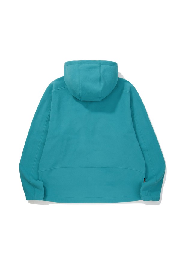 오베리(AUBERRY) 폴라텍 마이크로 플리스 재킷 BLUE GREEN은 겨울철 일상, 하이킹, 캠핑 등 다양한 활동에 적합한 플리스 재킷입니다. 부드러운 촉감의 폴리에스터, 스판덱스, 플리스 혼방 소재로 제작되었으며, 두꺼운 두께감으로 뛰어난 보온성을 제공합니다. 루즈핏 디자인과 후드 스타일로 편안한 착용감을 선사하며, 양쪽 사이드 포켓이 실용성을 더합니다. 스포티, 캐주얼, 고프코어 스타일을 모두 소화하며, 블루 그린 컬러와 무지 패턴이 세련된 분위기를 연출합니다. 속건, 흡습, 통기성 기능으로 쾌적함을 유지하며, 캠핑룩 또는 겨울 데일리룩으로 활용하기 좋습니다.
