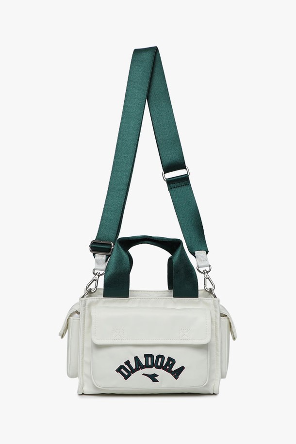 상품 슬라이드 이미지 1