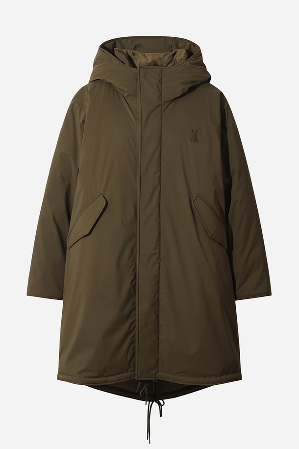 유니) 가마보코 쉘터 구스 다운 재킷 (BROWN)은 일상과 캠핑 모두에 적합한 유니섹스 방수 구스다운 재킷입니다. 브라운 컬러의 무지 디자인으로 캐주얼, 스포티, 미니멀 스타일을 연출할 수 있습니다. 두꺼운 두께감과 부드러운 촉감, 긴 소매 기장이 특징이며, 후드와 집업 여밈 방식으로 제작되었습니다. 뛰어난 보온성과 방풍 기능을 갖춰 겨울철 따뜻하고 편안한 착용감을 제공합니다. 캠핑룩으로 활용하기 좋으며, 오버핏으로 편안한 핏을 선사합니다.
