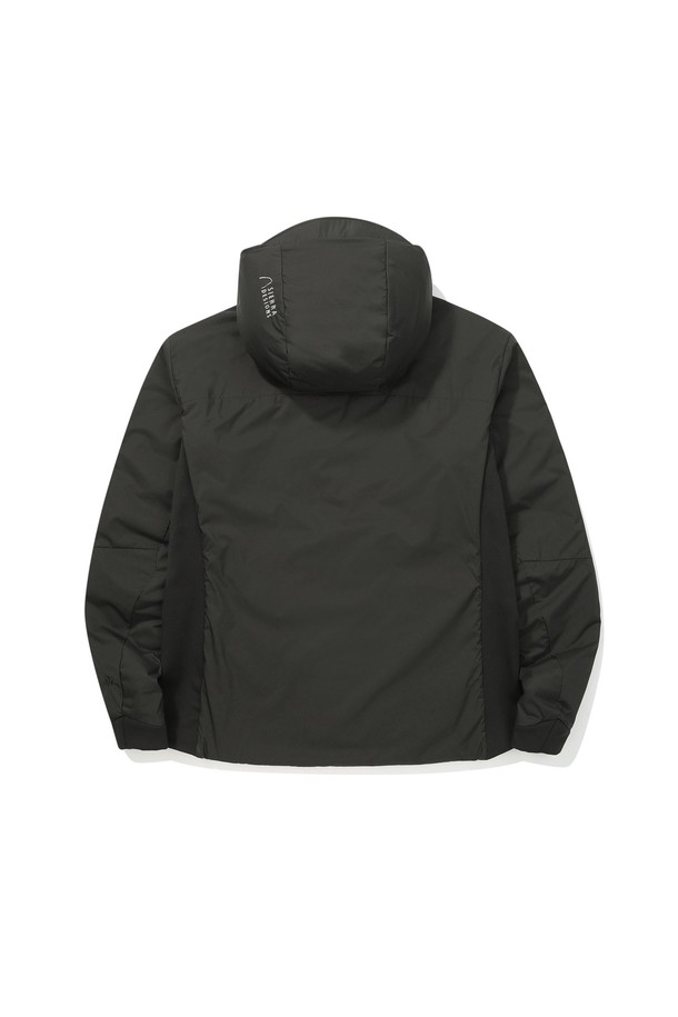 마리(MARIE) 경량 인슐레이션 재킷 BLACK은 가을과 겨울철, 일상 및 아웃도어 활동에 적합한 남녀 공용 아우터입니다. 캐주얼, 스포티, 미니멀 스타일을 모두 아우르는 디자인으로, 경량 나일론 소재와 두꺼운 두께, 부드러운 촉감이 특징입니다. 보온성과 방풍 기능을 갖춰 쌀쌀한 날씨에도 따뜻하게 착용할 수 있으며, 등산룩이나 캠핑룩으로 활용하기 좋습니다. 레귤러핏에 집업 스타일로 편안하게 입을 수 있으며, 무지 디자인의 블랙 컬러로 다양한 스타일에 매치하기 용이합니다.
