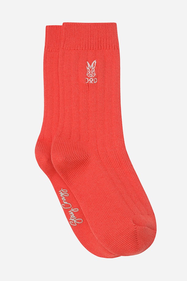 캠프 골지 삭스(ORANGE)는 면 소재로 제작되어 부드러운 촉감을 자랑하는 남녀 공용 양말입니다. 사계절 내내 착용 가능하며, 일상생활은 물론 산책룩과 캠핑룩에 잘 어울립니다. 골지 패턴으로 디자인되어 캐주얼하고 미니멀한 스타일을 연출하기 좋습니다. 흡습 기능으로 쾌적함을 유지하며, 캠프 양말 특유의 편안함을 선사합니다. 오렌지 컬러는 산뜻하고 돋보이는 포인트를 더합니다.
