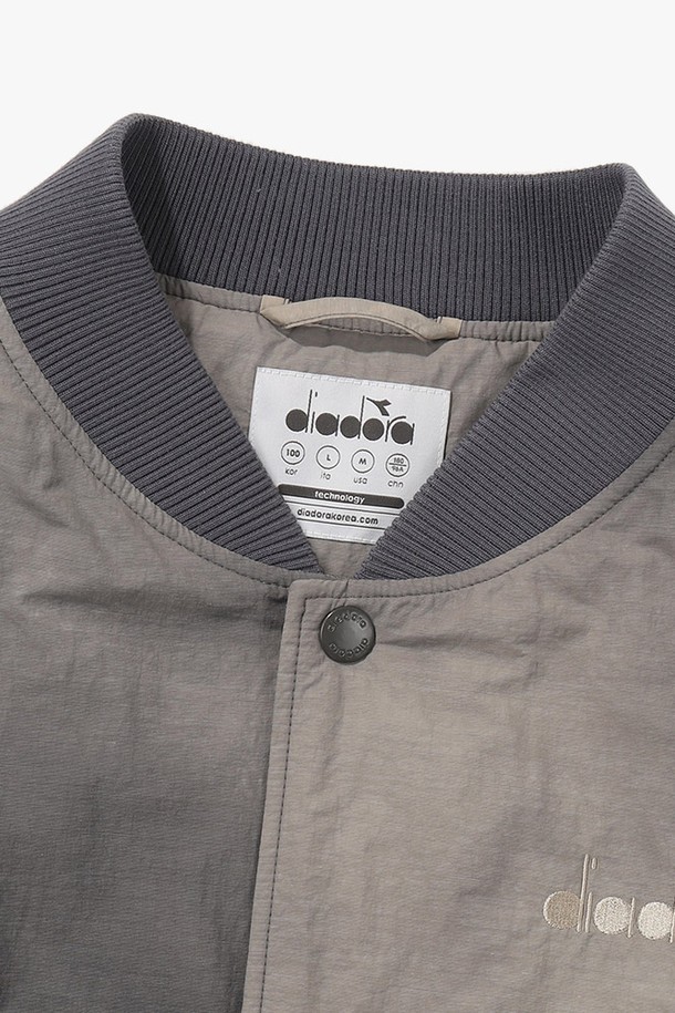 상품 슬라이드 이미지 0