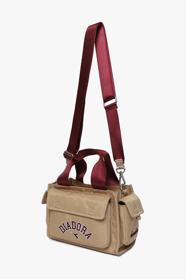 상품 슬라이드 이미지 0