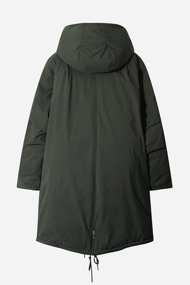 유니) 가마보코 쉘터 구스 다운 재킷은 겨울철 여행룩과 캐주얼, 미니멀, 클래식 스타일을 모두 아우르는 유니섹스 방수 구스다운 자켓입니다. 차콜 그레이 색상의 무지 디자인으로, 오버핏과 두꺼운 두께감으로 보온성을 높였습니다. 부드러운 촉감의 나일론 소재를 사용하여 편안한 착용감을 선사하며, 긴 소매와 집업 여밈 방식으로 디자인되었습니다. 일상 및 캐주얼 스타일을 즐겨 입는 분들에게 적합한 아이템입니다.
