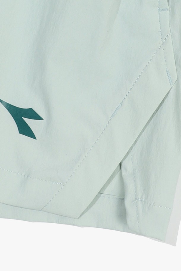 상품 슬라이드 이미지 0