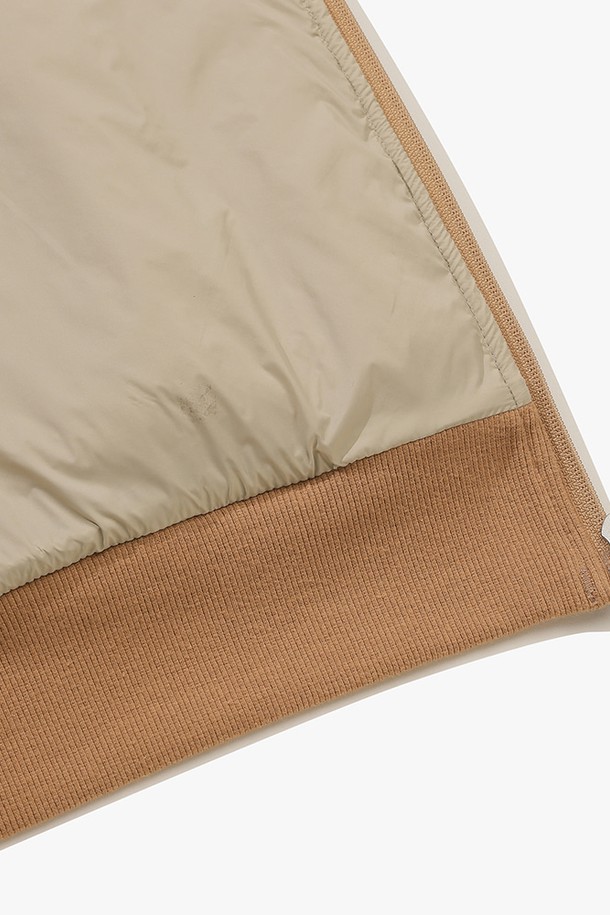 상품 슬라이드 이미지 1