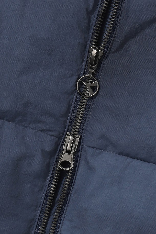 상품 슬라이드 이미지 1