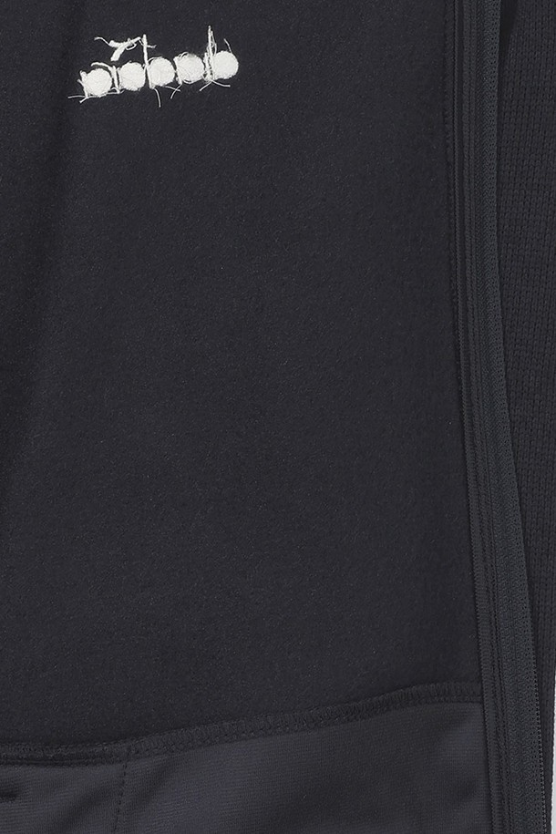 상품 슬라이드 이미지 1