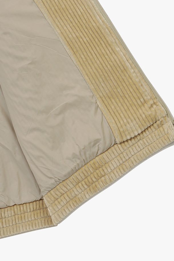 상품 슬라이드 이미지 1