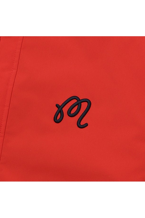 상품 슬라이드 이미지 1