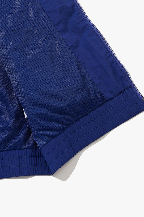 상품 슬라이드 이미지 1