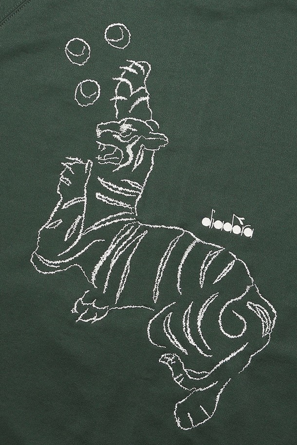 상품 슬라이드 이미지 1