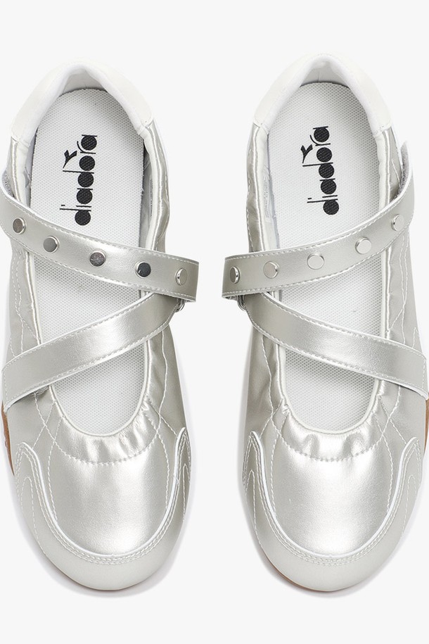 상품 슬라이드 이미지 0