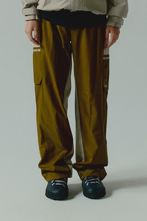 W) 코니스(CORNICE) 드라이쉴드 팬츠 (세미오버핏) BROWN