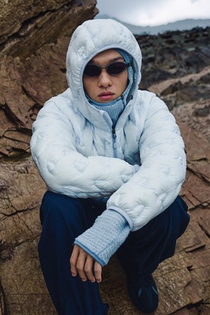 하프돔(HALFDOME) 경량 구스다운 후드자켓 LIGHT GREY
