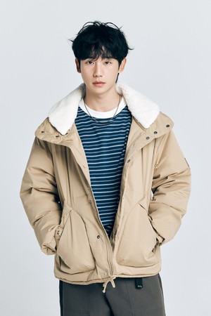 유니) 코나 하이웜 D7 카라 다운자켓(TAN)