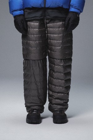 뮤어(MUIR) 경량 구스다운 2WAY 팬츠(세미와이드핏) CHARCOAL