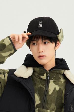 히트레스트 리버시블 트루퍼 캡(BLACK)